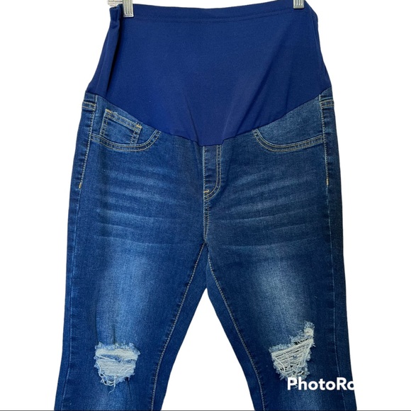 Shein Denim - Shein Ripped Maternity Jeans